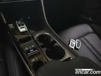 Hyundai Sonata 2023 2.0 Автомат в Москве № 111120, миниатюра 9