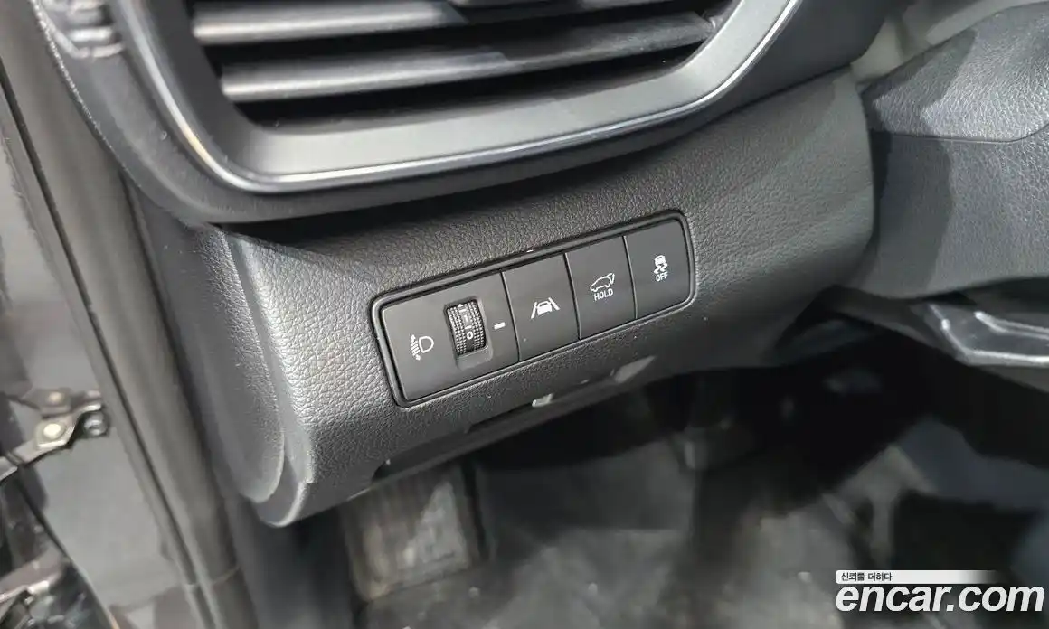 Hyundai Santa Fe 2023 1.6 Автомат в Москве № 111852, фото 15