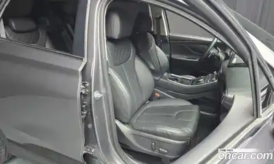 Hyundai Santa Fe 2023 1.6 Автомат в Москве № 111852, миниатюра 9