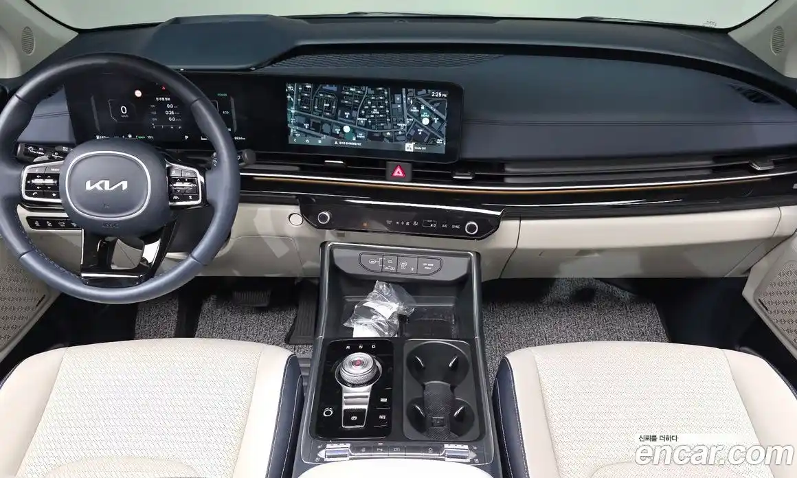 Kia Canival 2024 1.6 Автомат в Москве № 114702, фото 13