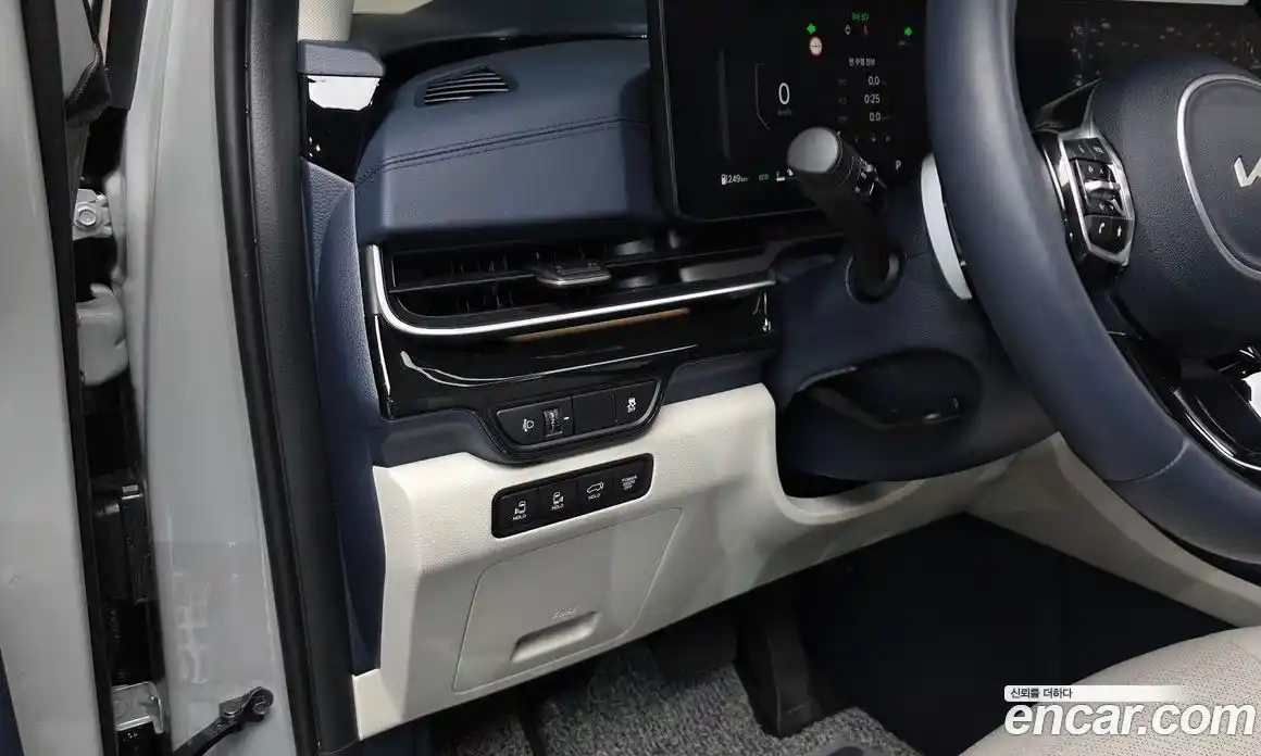 Kia Canival 2024 1.6 Автомат в Москве № 114702, фото 14