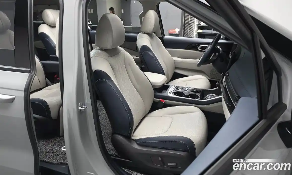 Kia Canival 2024 1.6 Автомат в Москве № 114702, фото 19