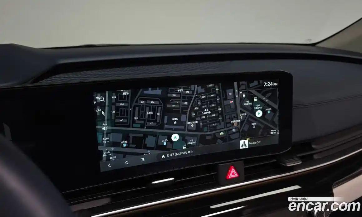 Kia Canival 2024 1.6 Автомат в Москве № 114702, фото 7