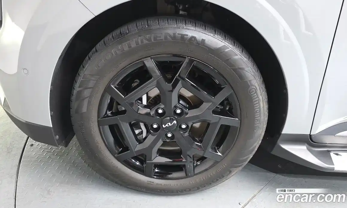 Kia Canival 2024 1.6 Автомат в Москве № 114702, фото 9