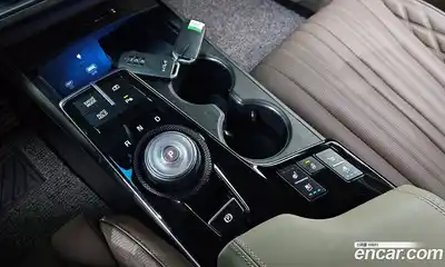 Kia K8 2023 1.6 Автомат в Москве № 120259, миниатюра 9