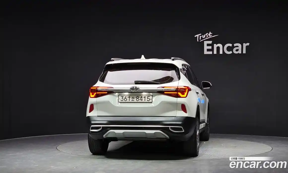 Kia Seltos 2020 1.6 Автомат в Москве № 120982, фото 14