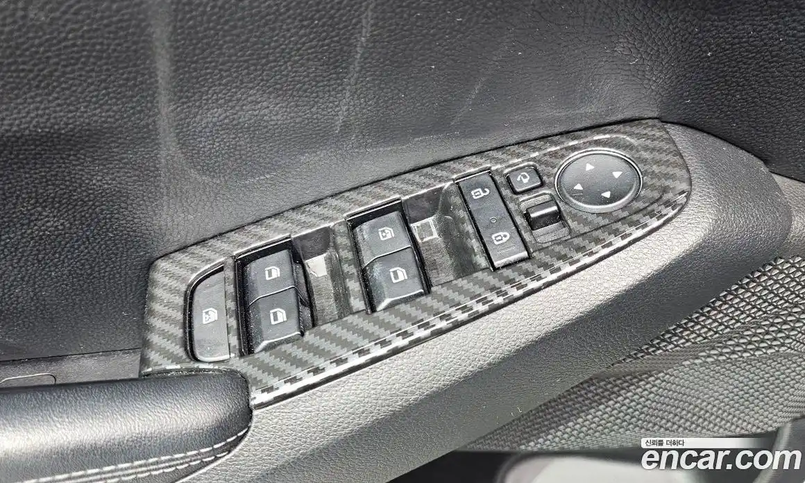 Kia Seltos 2020 1.6 Автомат в Москве № 120982, фото 19