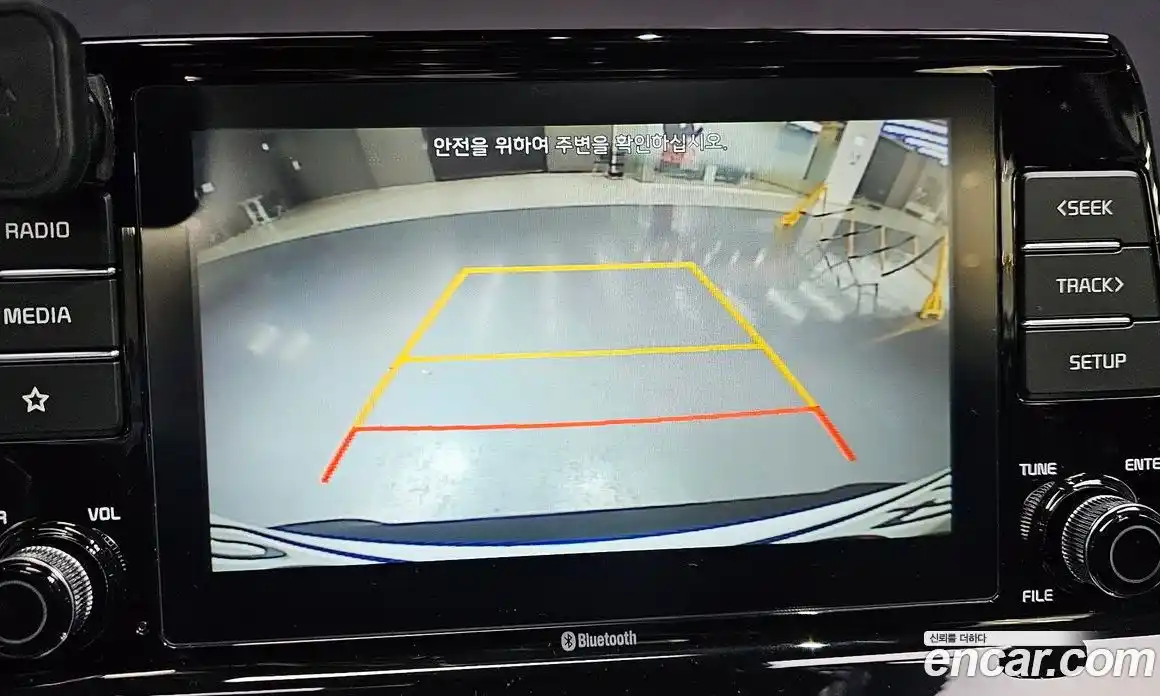 Kia Seltos 2020 1.6 Автомат в Москве № 120982, фото 9