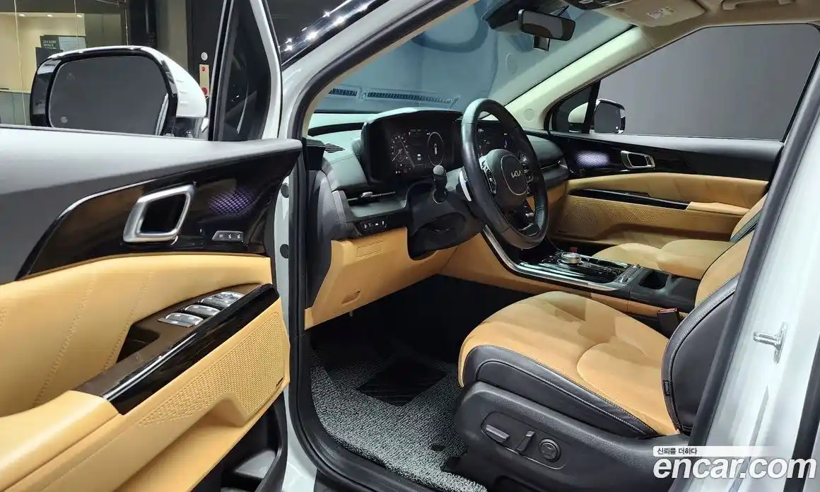 Kia Canival 2022 2.2 Автомат в Москве № 121255, фото 14