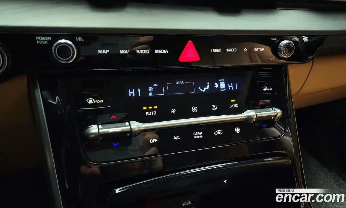 Kia Canival 2022 2.2 Автомат в Москве № 121255, фото 5