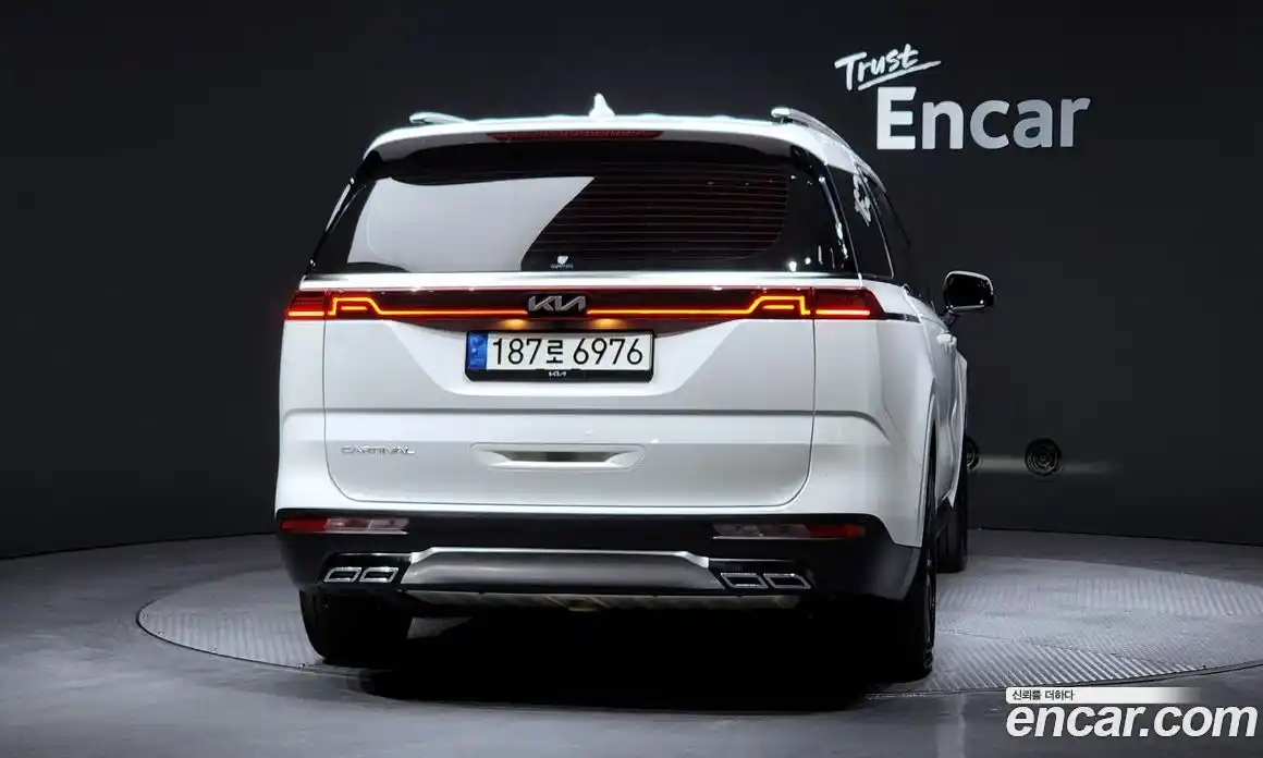 Kia Canival 2022 2.2 Автомат в Москве № 121255, фото 7