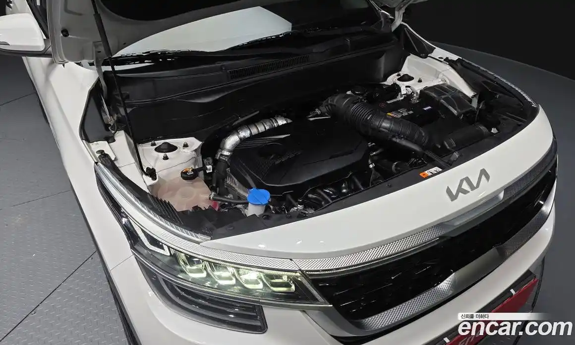 Kia Seltos 2023 1.6 Автомат в Москве № 123048, фото 18