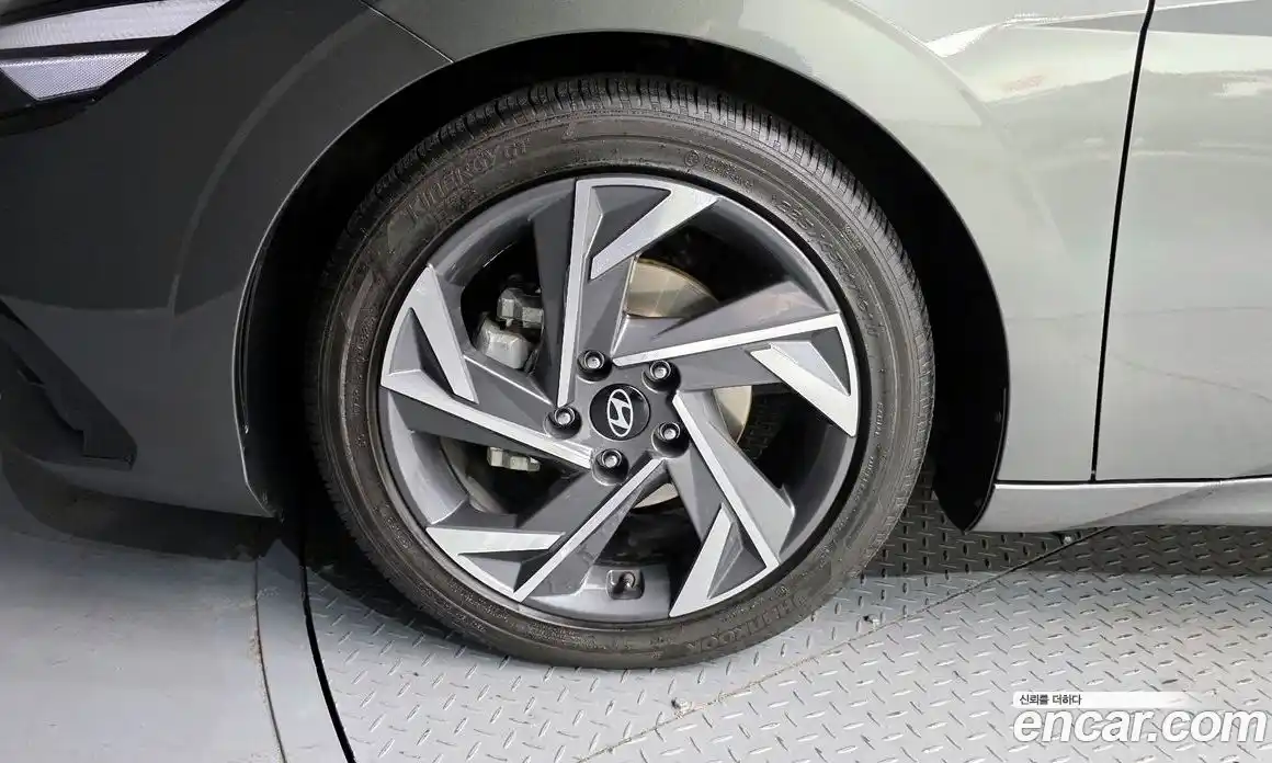 Hyundai Avante 2025 1.6 Автомат в Москве № 123107, фото 14