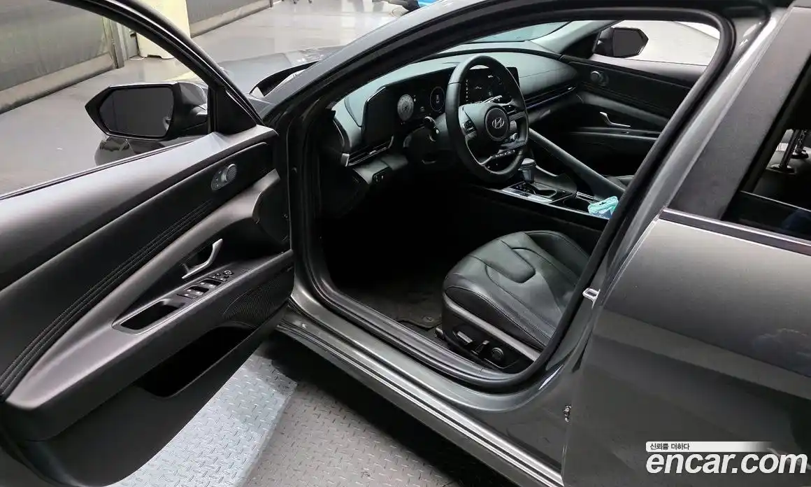 Hyundai Avante 2025 1.6 Автомат в Москве № 123107, фото 3