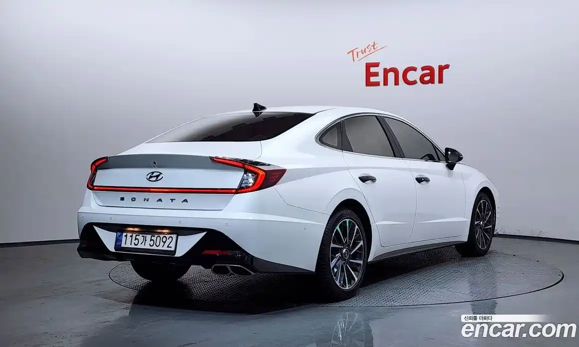 Hyundai Sonata 2022 1.6 Автомат в Москве № 123395, фото 6