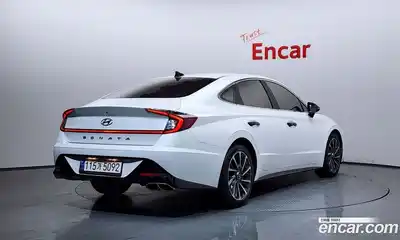 Hyundai Sonata 2022 1.6 Автомат в Москве № 123395, миниатюра 6