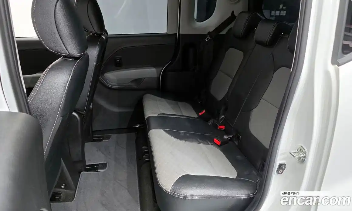 Kia Ray 2021 1.0 Автомат в Москве № 124404, фото 7