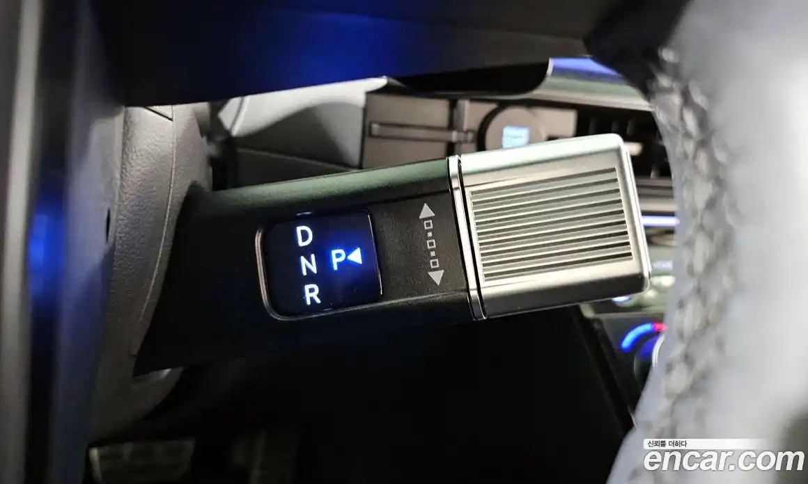 Hyundai Santa Fe 2024 1.6 Автомат в Москве № 124632, фото 12