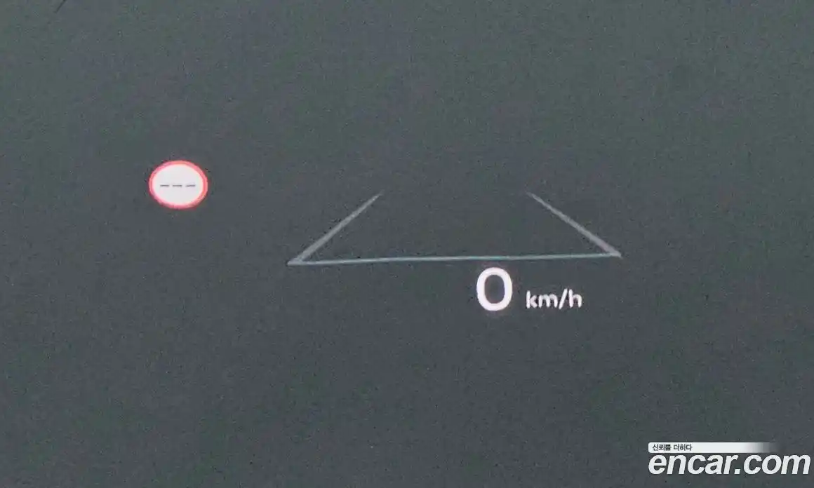 Hyundai Santa Fe 2024 1.6 Автомат в Москве № 124632, фото 13