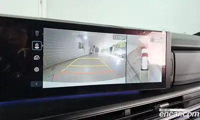 Hyundai Santa Fe 2024 1.6 Автомат в Москве № 124632, миниатюра 8