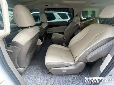 Kia Canival 2024 1.6 Автомат в Москве № 12763, миниатюра 9