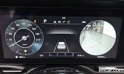 Kia Canival 2023 3.5 Автомат в Москве № 128728, миниатюра 8