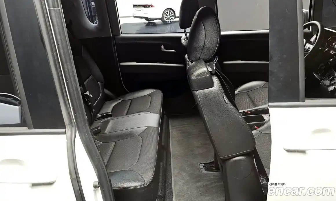 Kia Ray 2024 1.0 Автомат в Москве № 130399, фото 12