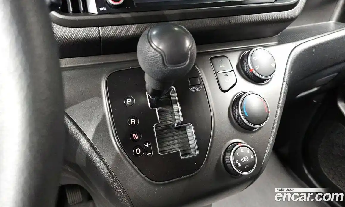 Kia Ray 2024 1.0 Автомат в Москве № 130399, фото 9