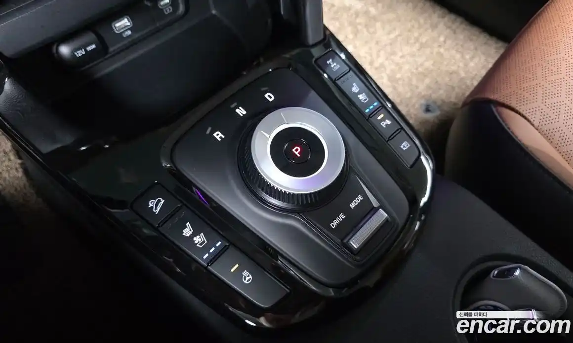 Kia Seltos 2023 1.6 Автомат в Москве № 132439, фото 11