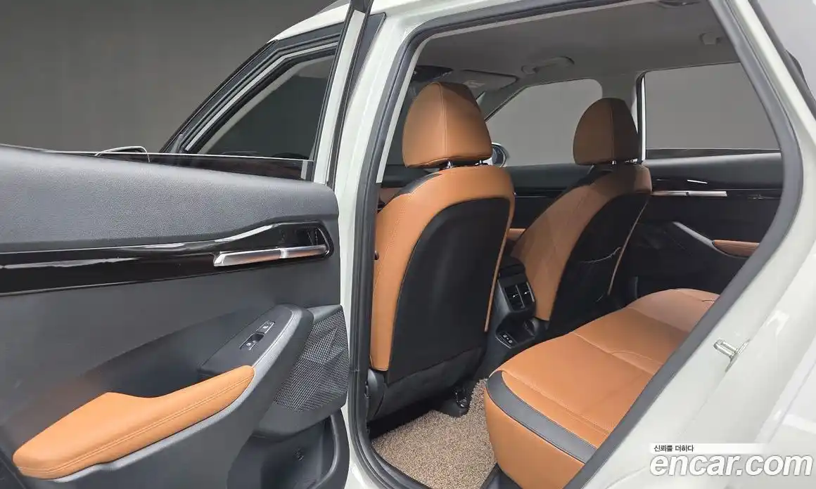 Kia Seltos 2023 1.6 Автомат в Москве № 132439, фото 13