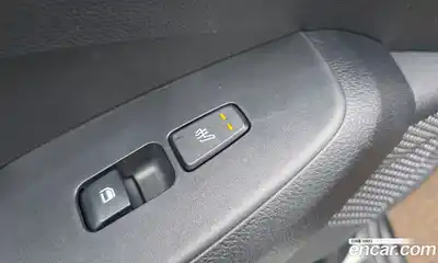 Kia Seltos 2023 1.6 Автомат в Москве № 132439, миниатюра 9