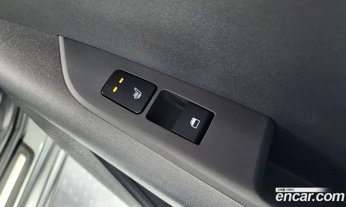 Kia Niro 2022 1.6 Автомат в Москве № 132948, фото 18