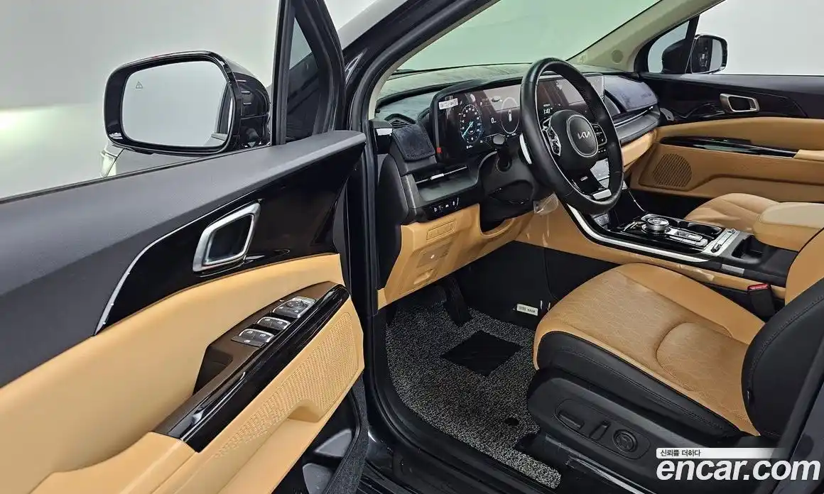 Kia Canival 2023 3.5 Автомат в Москве № 133948, фото 12