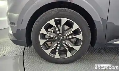 Kia Canival 2023 3.5 Автомат в Москве № 133948, миниатюра 3