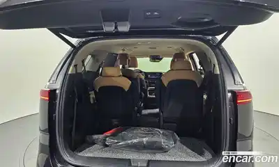 Kia Canival 2023 3.5 Автомат в Москве № 133948, миниатюра 9