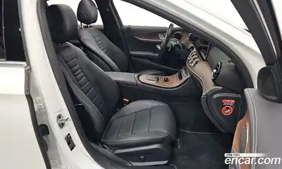 Mercedes-Benz E-Class 2023 2.0 Автомат в Москве № 137045, миниатюра 12