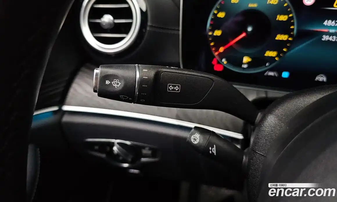 Mercedes-Benz E-Class 2023 2.0 Автомат в Москве № 139773, фото 14