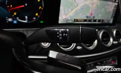 Mercedes-Benz E-Class 2023 2.0 Автомат в Москве № 139773, миниатюра 9