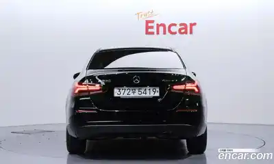 Mercedes-Benz A-Class 2020 2.0 Автомат в Москве № 141551, миниатюра 4