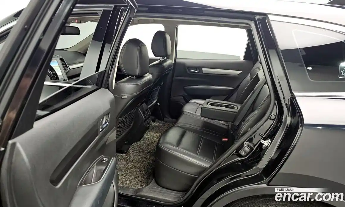 Renault QM6 2017 2.0 Автомат в Москве № 148033, фото 12