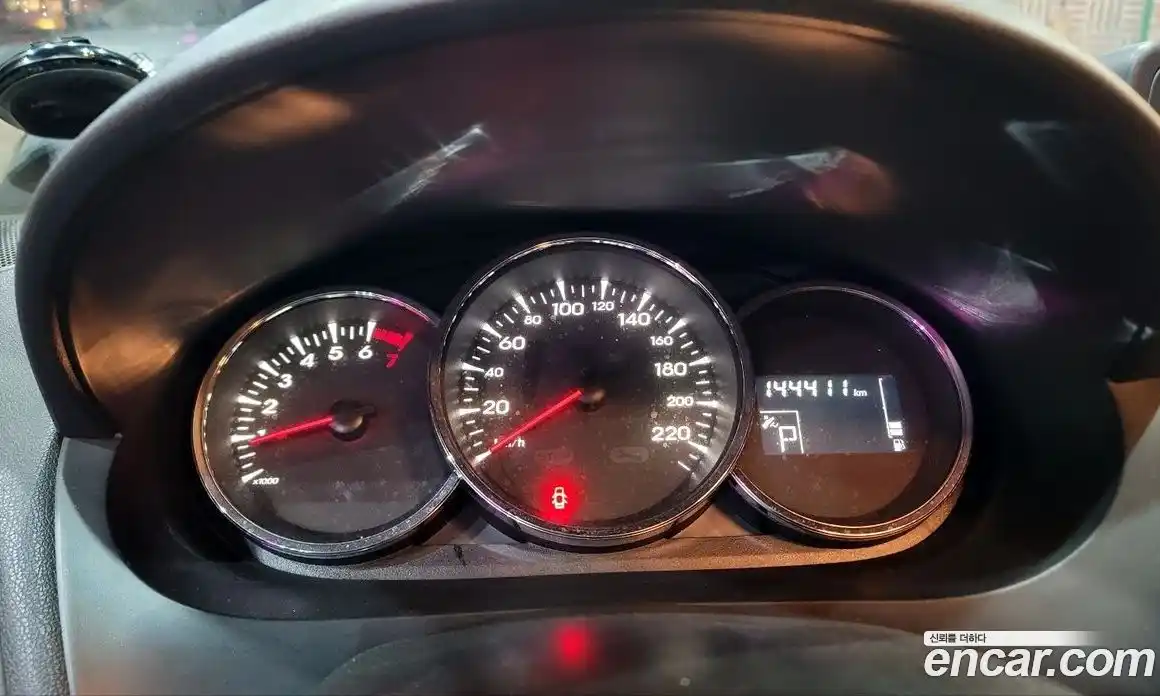 Renault SM3 2011 2.0 Автомат в Москве № 149392, фото 11