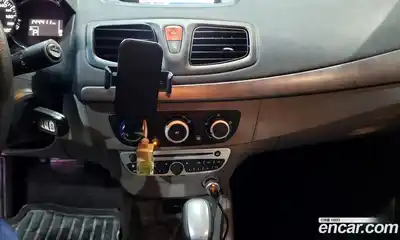 Renault SM3 2011 2.0 Автомат в Москве № 149392, миниатюра 2