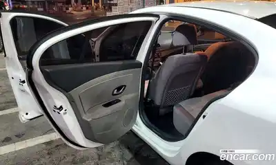 Renault SM3 2011 2.0 Автомат в Москве № 149392, миниатюра 3