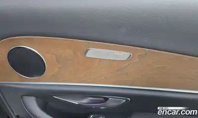 Mercedes-Benz E-Class 2018 2.0 Автомат в Москве № 150708, миниатюра 10