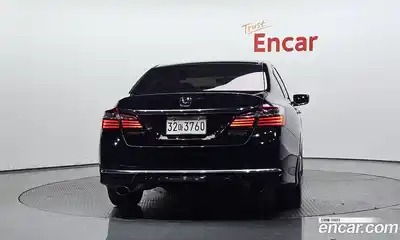 Honda Accord 2017 2.4 Автомат в Москве № 151922, миниатюра 4