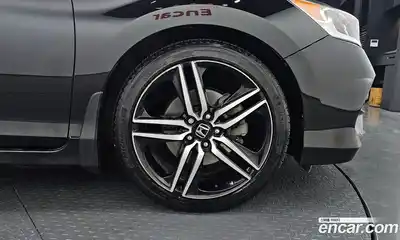 Honda Accord 2017 2.4 Автомат в Москве № 151922, миниатюра 5