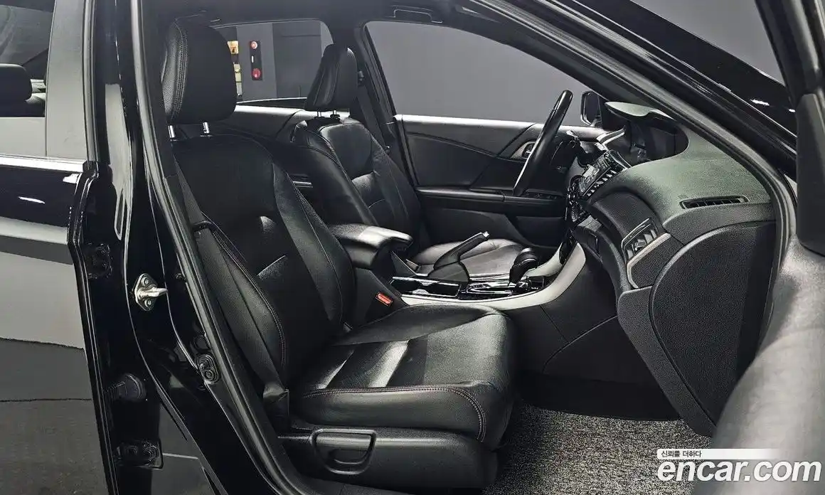 Honda Accord 2017 2.4 Автомат в Москве № 151922, фото 10