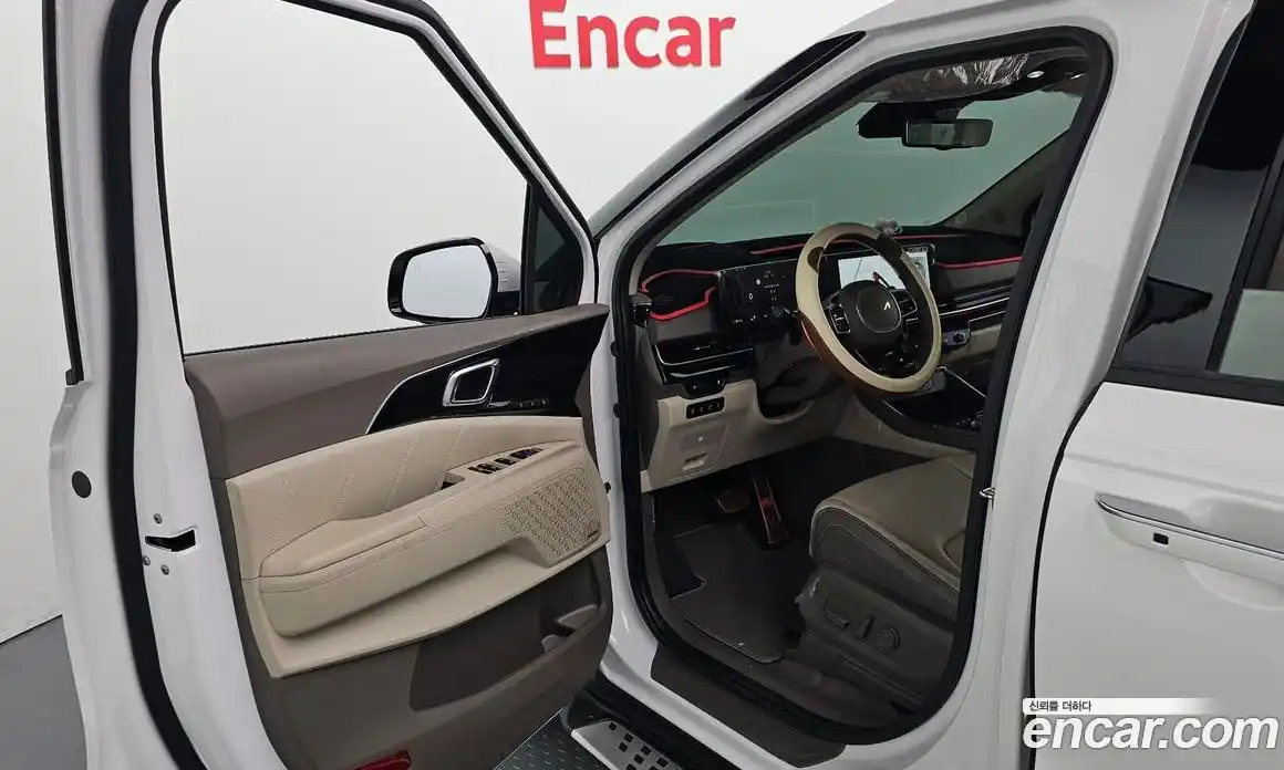 Kia Canival 2024 3.5 Автомат в Москве № 15315, фото 1