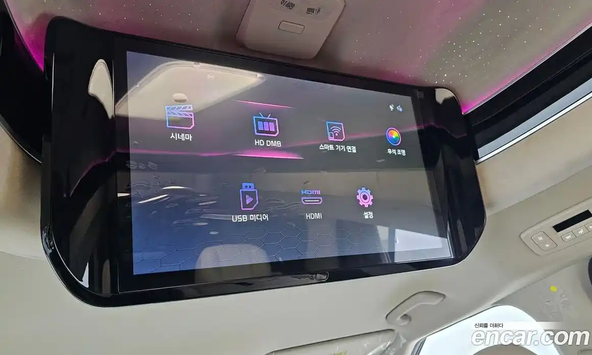 Kia Canival 2024 3.5 Автомат в Москве № 15315, фото 17