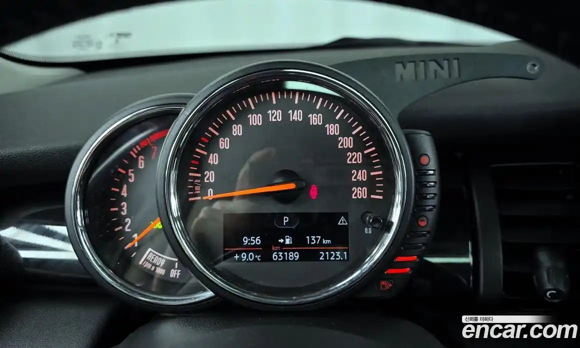 Mini Cooper 2016 1.5 Автомат в Москве № 153522, фото 13